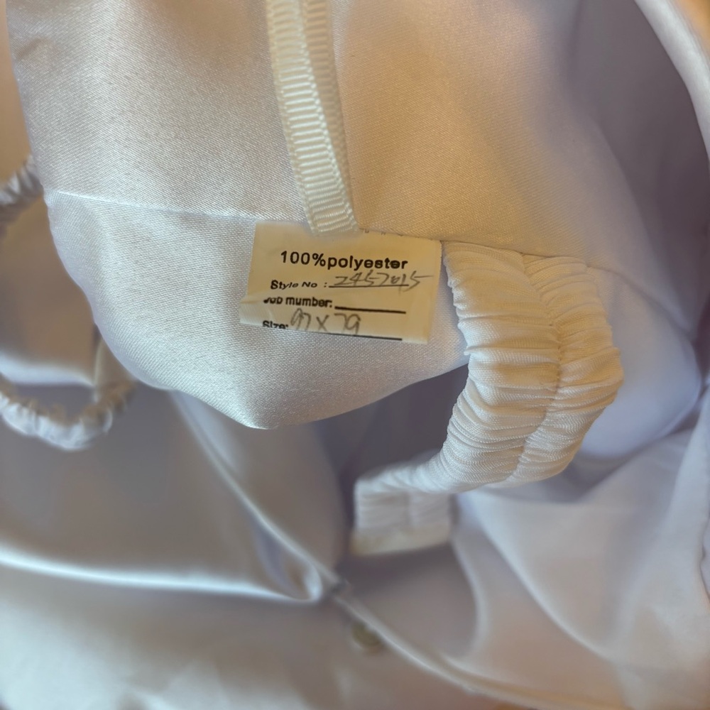 NEW Elegant White Wedding Dress, Satin Wedding Dress, Strapless, NWOT Size LG/12 - Picture 12 of 14